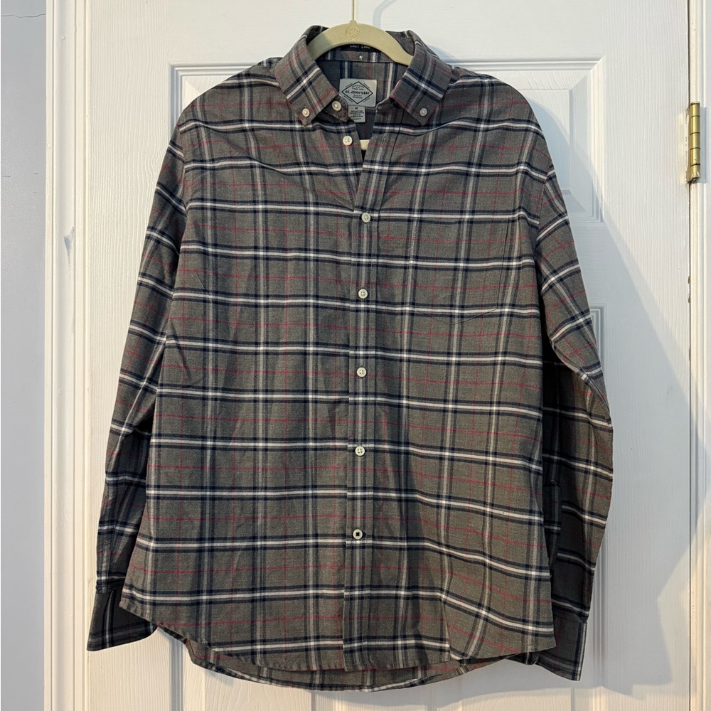 St. John's Bay Men's Multicolor Plaid Button Down Shirt